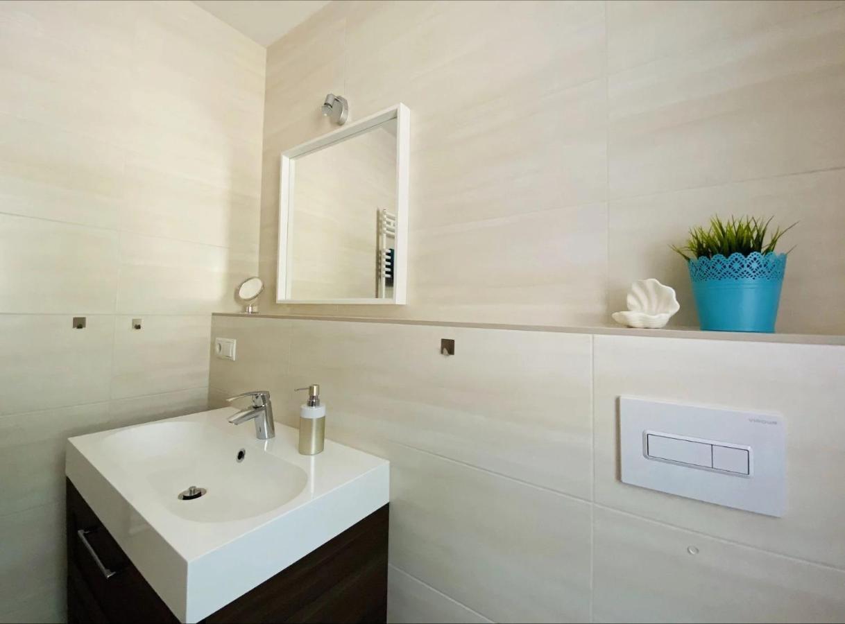 Bischofshof Apartment Sellin  Exterior foto
